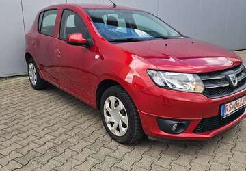 Dacia Sandero 111.000 km 5.800 &euro; Remscheid 42859