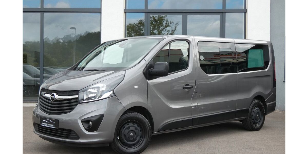 Opel Vivaro 155.813 km 17.450 &euro; Bochum 44807