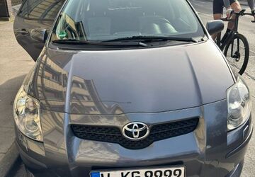 Toyota Auris 125.000 km 5.999 &euro; Wuppertal 42283