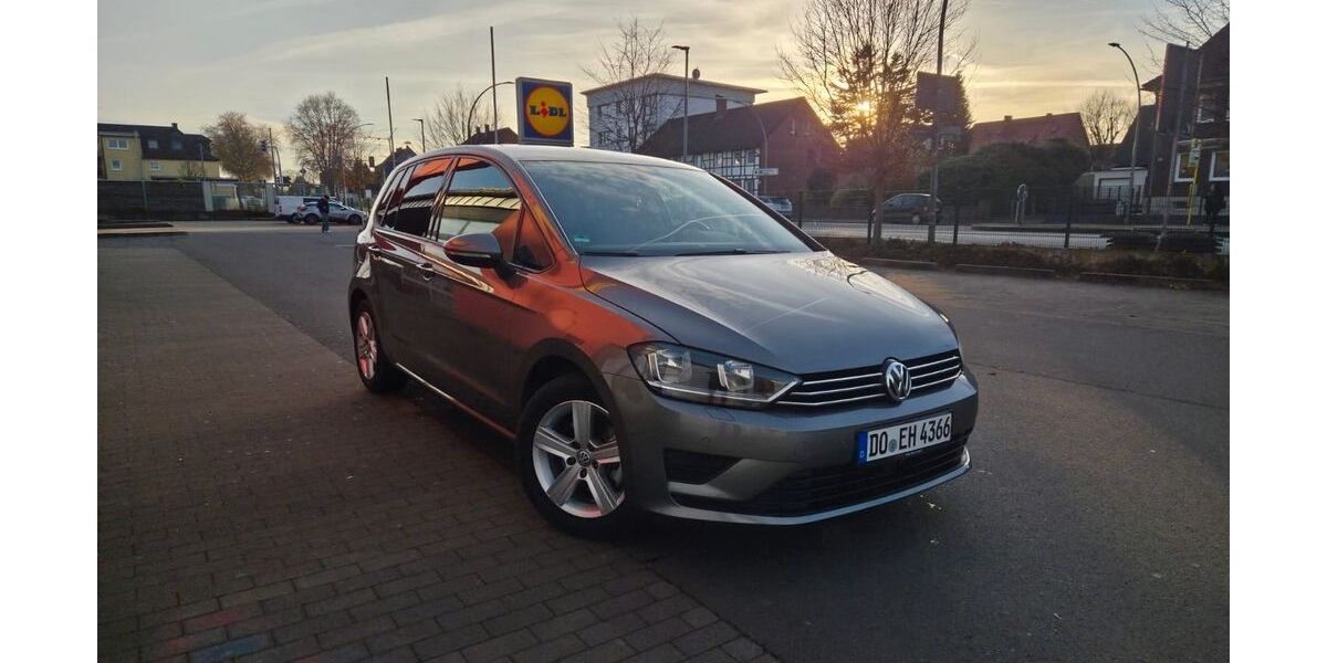 VW Golf Sportsvan 94.130 km 11.800 &euro; Dortmund 44359