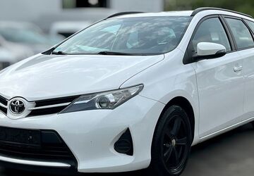 Toyota Auris 160.000 km 5.900 &euro; Hagen 58135