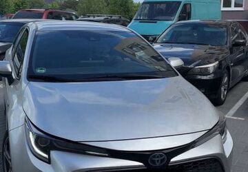 Toyota Corolla 105.000 km 19.599 &euro; Lünen 44534