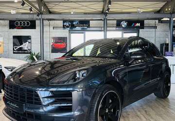 Porsche Macan 174.514 km 34.900 &euro; Remscheid 42859