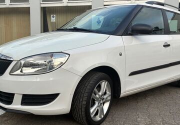 Skoda Fabia 247.000 km 2.000 &euro; Wuppertal 42285