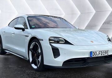 Porsche Taycan 106.980 km 61.980 &euro; Dortmund 44263