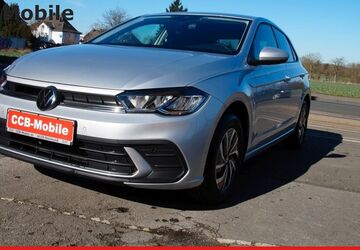 VW Polo 7.459 km 17.999 &euro; Dortmund 44319