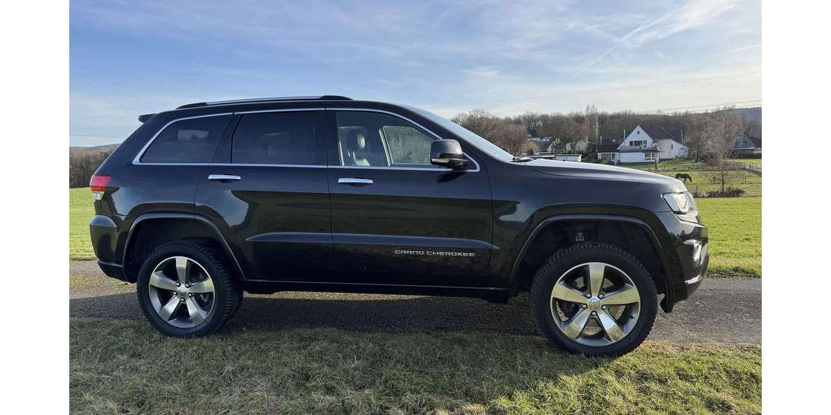 Jeep Grand Cherokee 115.950 km 23.750 &euro; Iserlohn 58636