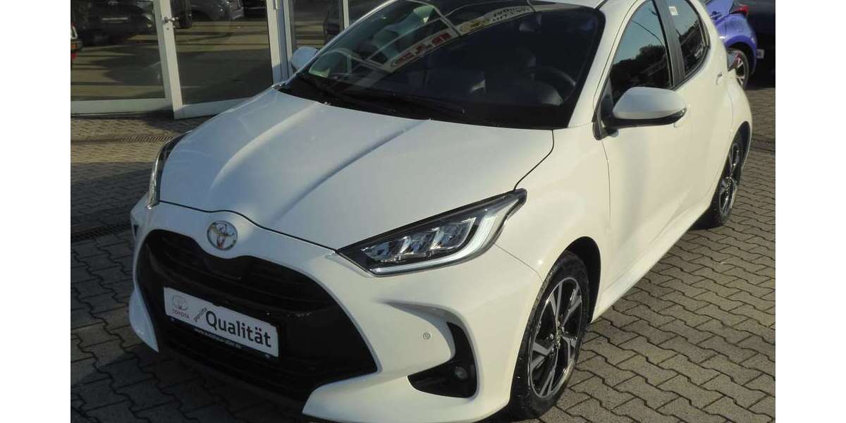 Toyota Yaris 2.330 km 27.990 &euro; Iserlohn 58638