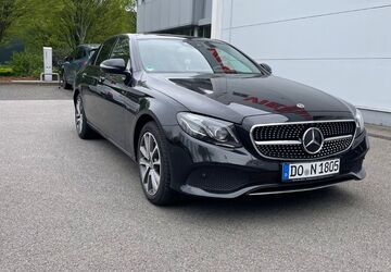 Mercedes-Benz E 300 98.000 km 28.400 &euro; Dortmund 44319