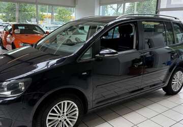 VW Touran 177.305 km 9.980 &euro; Gevelsberg 58285