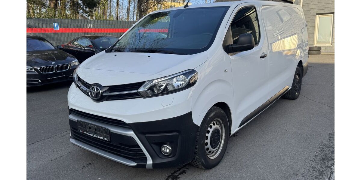 Toyota Proace (Verso) 171.000 km 10.999 &euro; Remscheid 42857