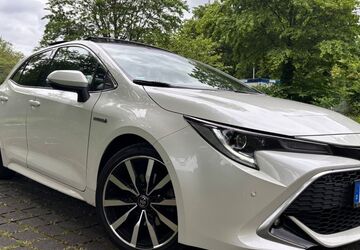 Toyota Corolla 109.000 km 21.490 &euro; Iserlohn 58642