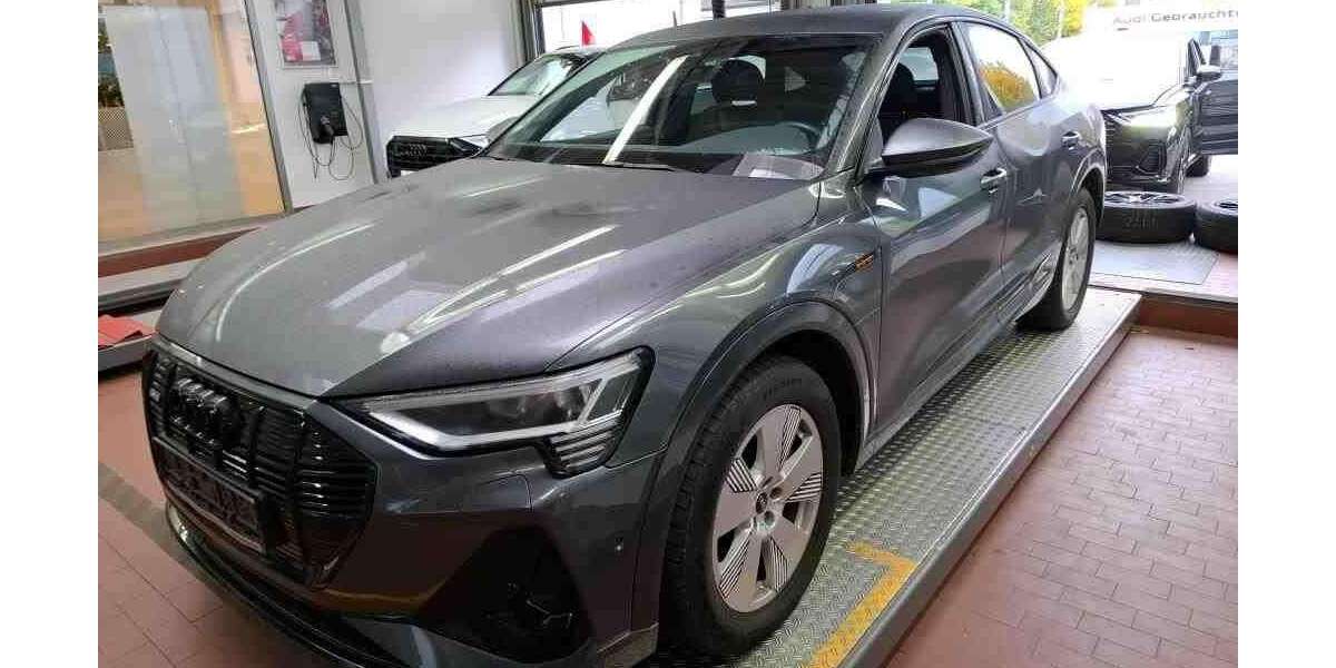 Audi e-tron 66.860 km 36.440 &euro; Hagen 58091